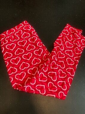LuLaRoe Red and White Heart-Pattern Leggings